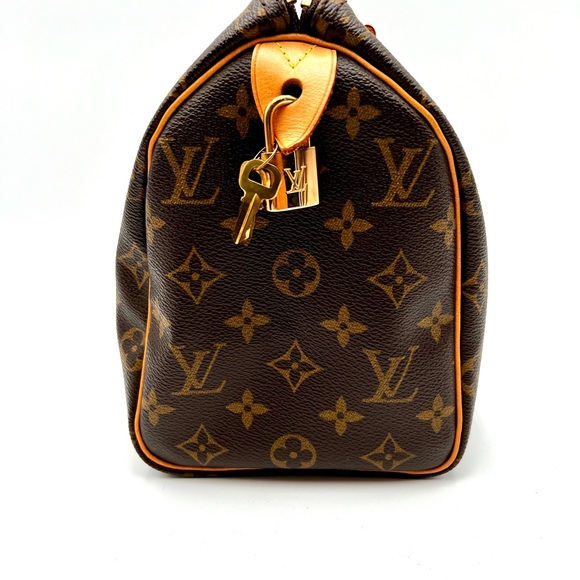Pre-loved and rarely used Louis Vuitton Speedy Handbag Monogram Canvas 25. - Picture 4 of 13